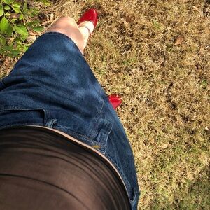 Like new perfect for fall fashion and wide feet